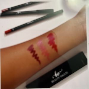 NEW Beauty Vault: Baya Lip Liner Trio Bloomy Bo, Pick Perla, Rate Rina NEW BNIB